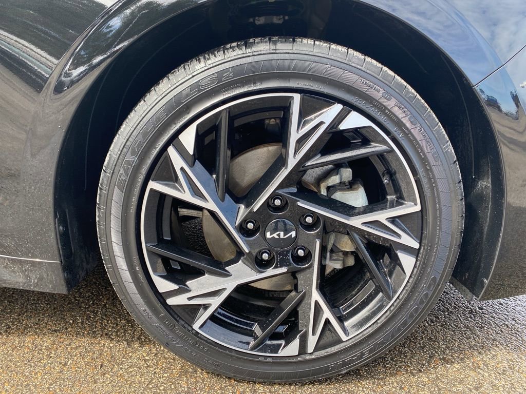 Certified 2025 Kia K5 GT-Line image 9