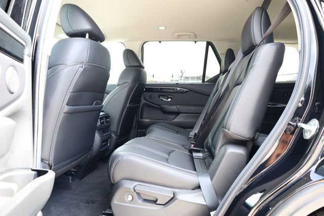 Used 2025 Honda Pilot EX-L image 28
