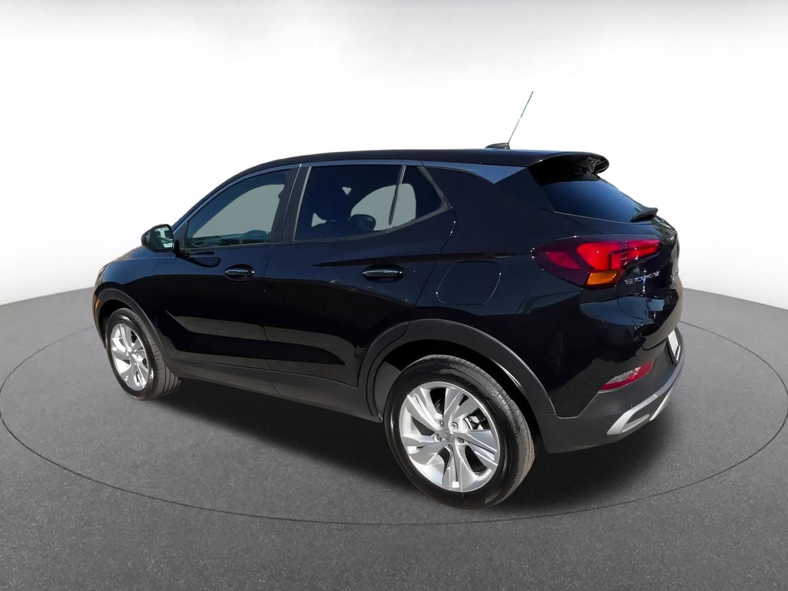 Used 2025 Buick Encore GX Preferred image 10