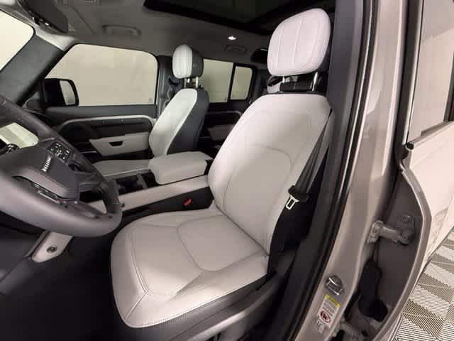 New 2026 Land Rover Defender 110 X AWD/4WD image 6
