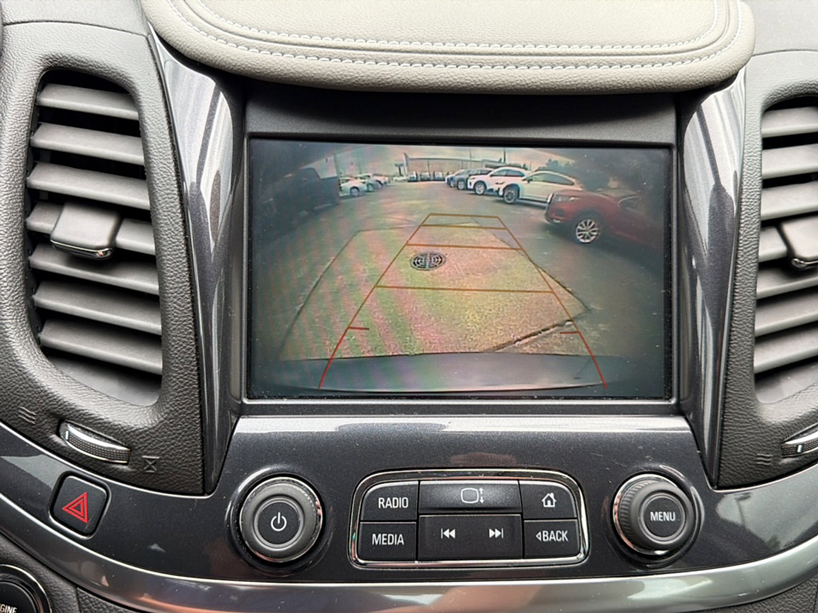 Used 2018 Chevrolet Impala LS FWD image 16