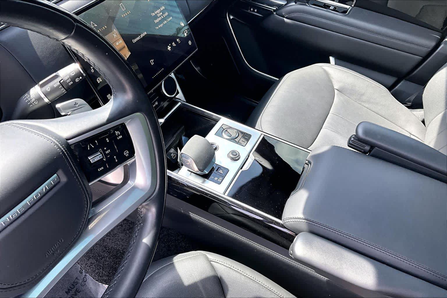 Used 2023 Land Rover Range Rover Autobiography AWD/4WD image 45