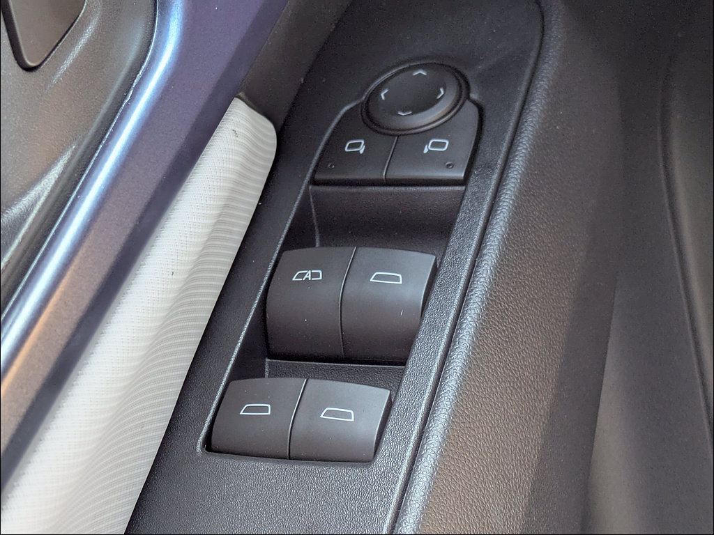 New 2026 Chevrolet Equinox EV LT AWD/4WD image 30