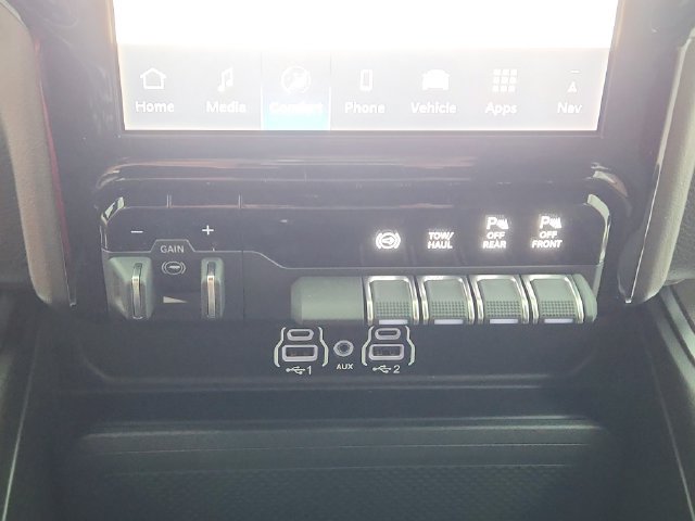 New 2026 RAM 2500 Big Horn AWD/4WD image 33