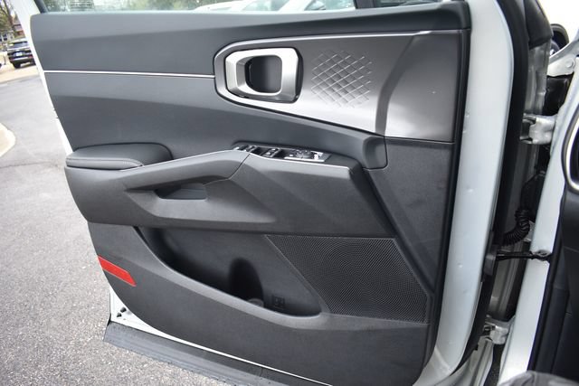 New 2026 Kia Sorento S FWD image 32