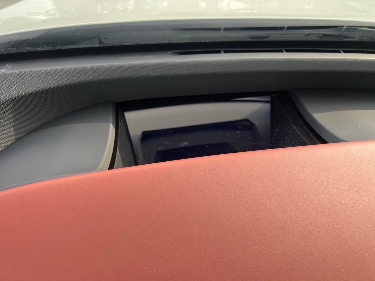 Used 2025 BMW iX xDrive50 w/ Convenience Package image 16