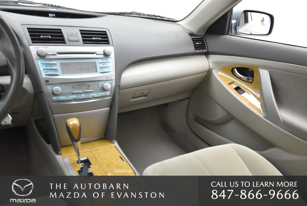 Used 2007 Toyota Camry XLE image 28