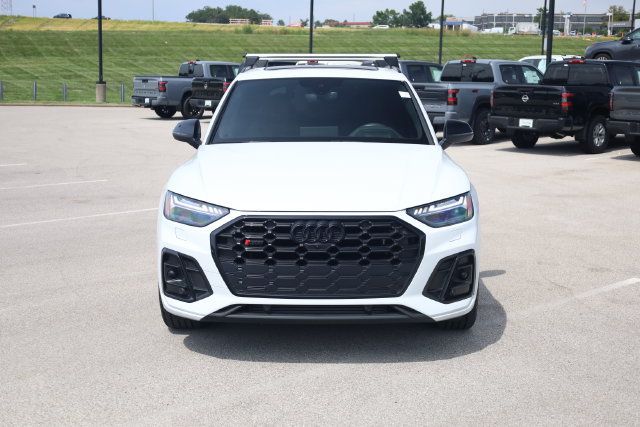 Used 2023 Audi SQ5 Prestige AWD/4WD image 3