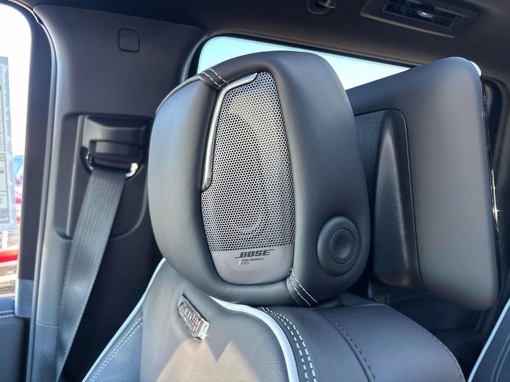 New 2026 GMC Yukon AT4 Ultimate image 12