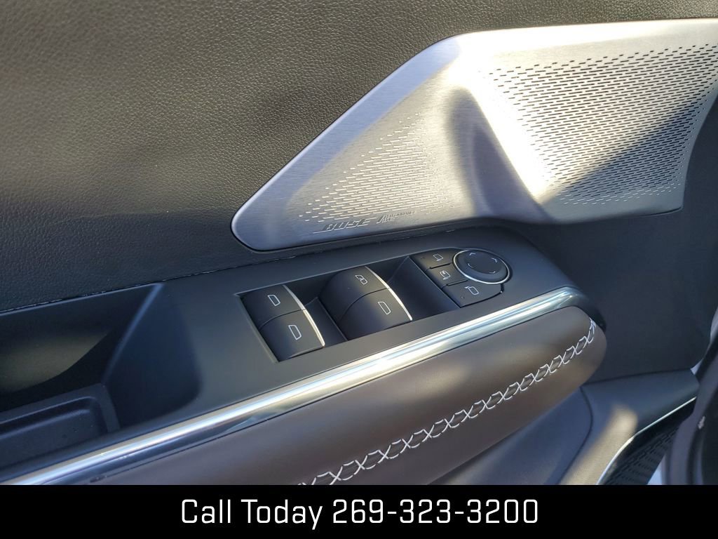 New 2026 GMC Acadia Denali Ultimate w/ LPO, Floor Liner Package image 13