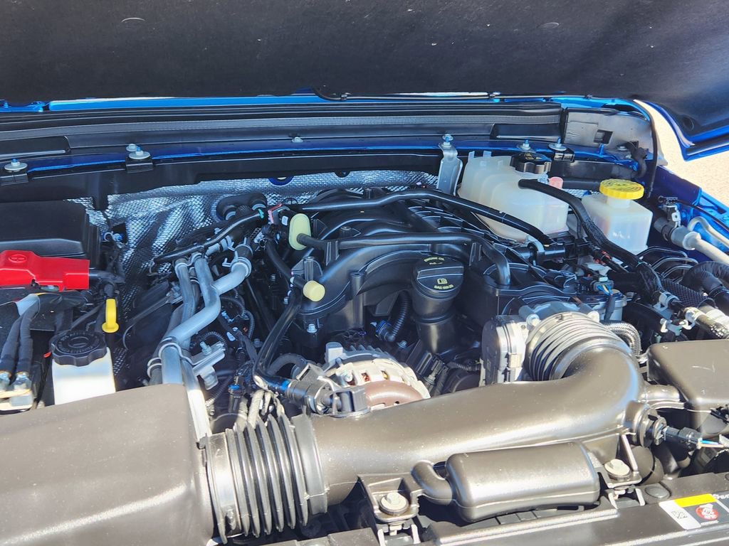 Used 2024 Jeep Gladiator Sport image 18