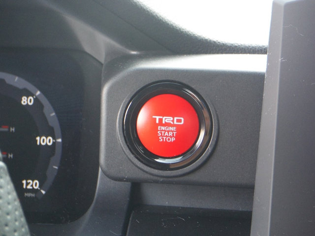 Used 2025 Toyota Tacoma TRD Off-Road AWD/4WD image 30