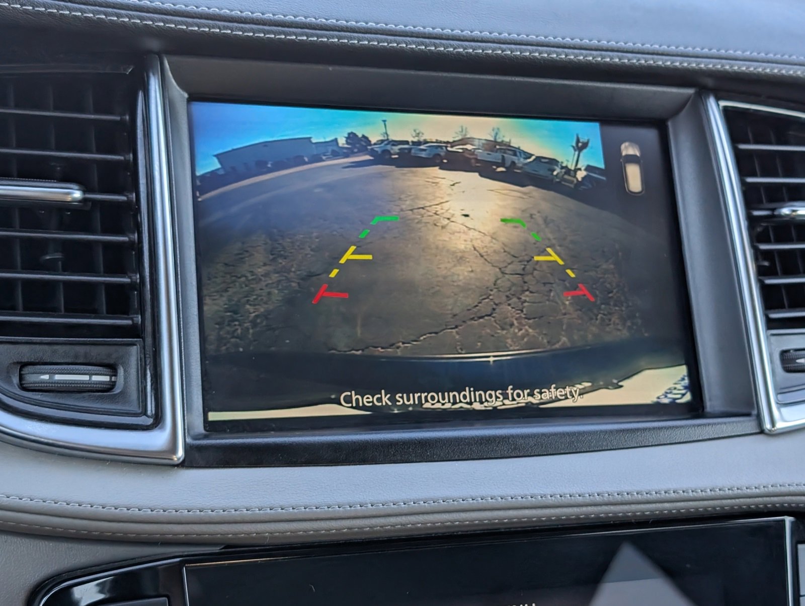 Used 2024 INFINITI QX50 Luxe image 14