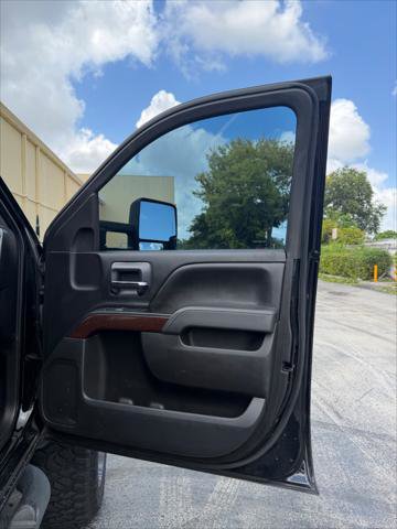 Used 2015 GMC Sierra 2500 SLE AWD/4WD image 17