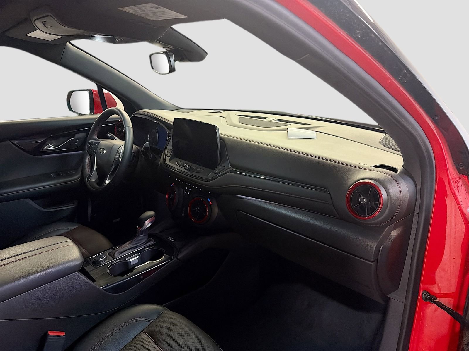 Used 2024 Chevrolet Blazer RS image 32