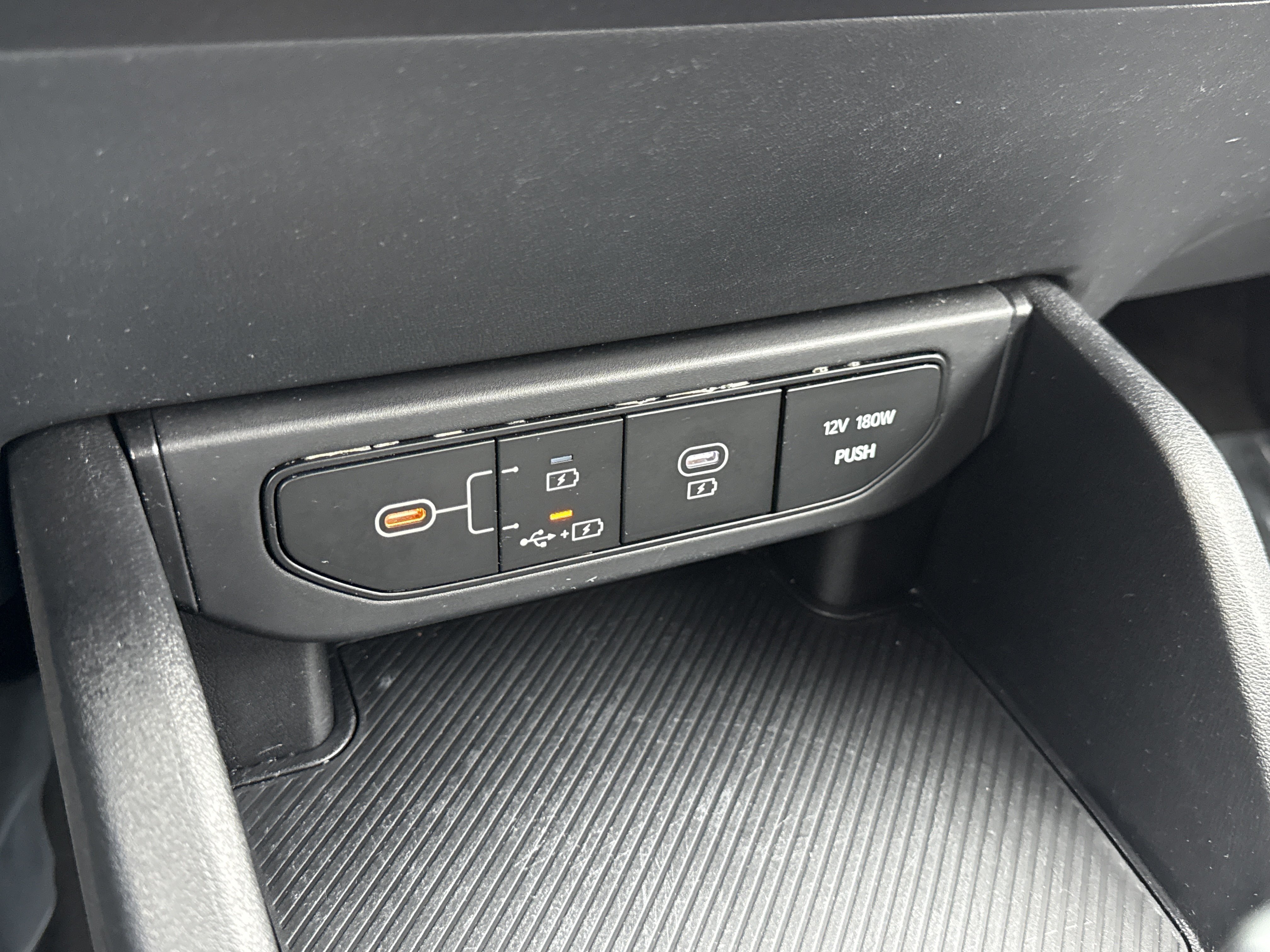 Used 2025 Kia K4 FWD image 21