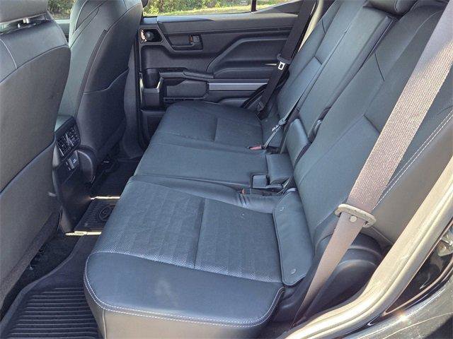 Used 2025 Toyota 4Runner TRD Off-Road Premium image 10