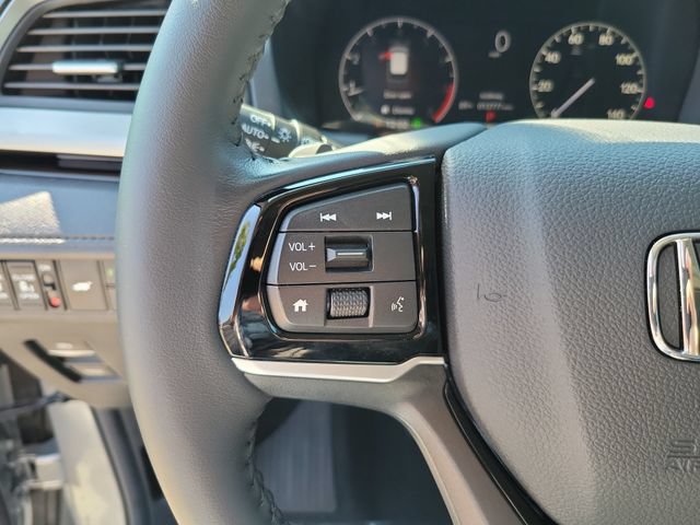 Certified 2025 Honda Odyssey Touring image 16