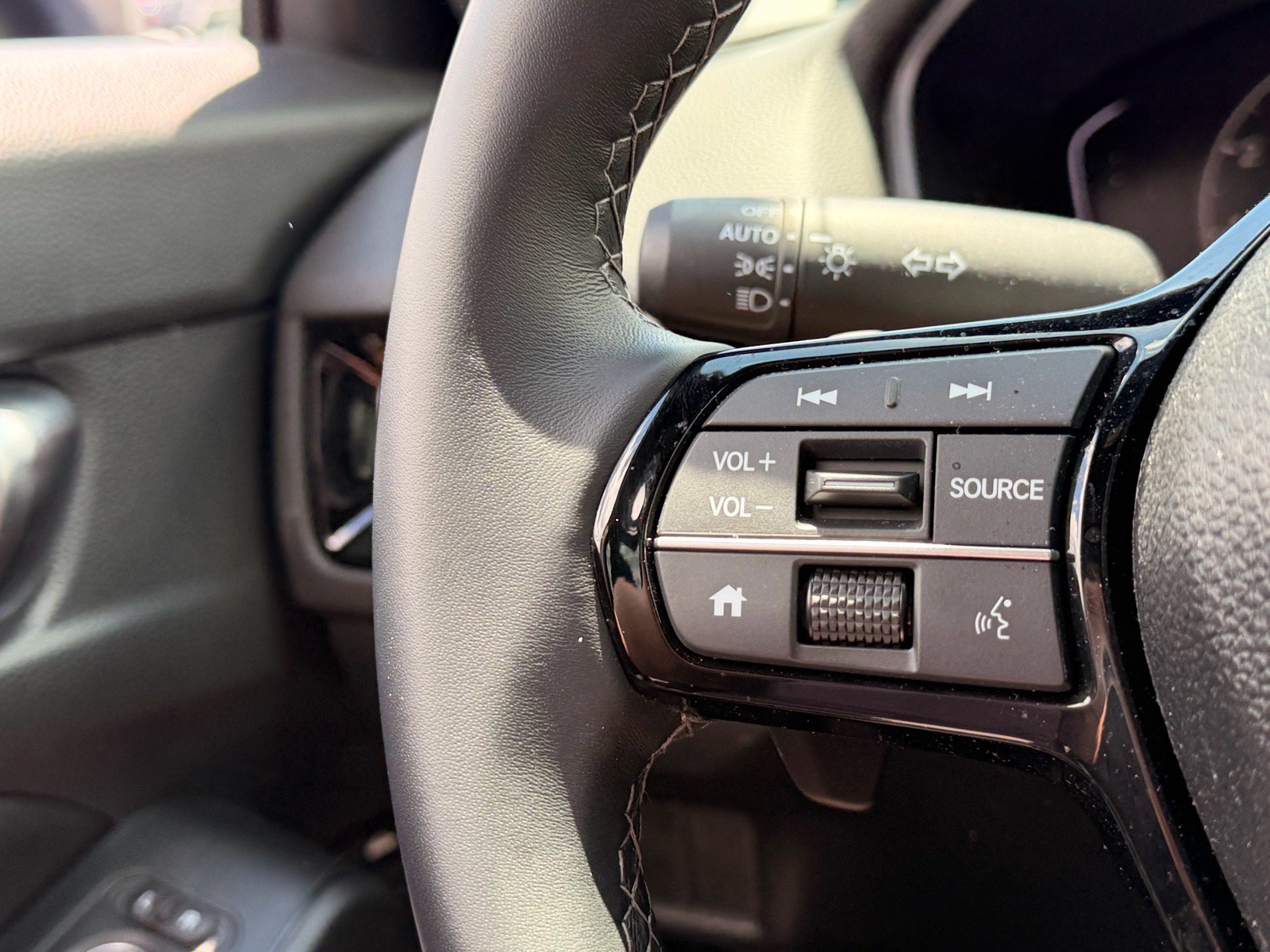 Used 2025 Honda Civic Sport image 15