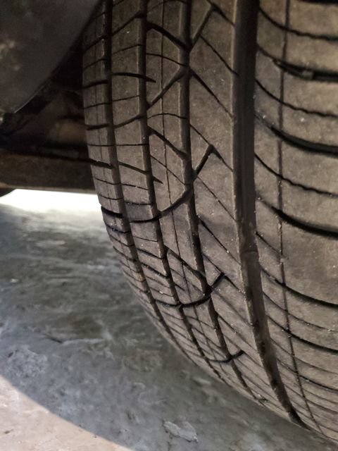 Used 2006 Buick LaCrosse CX FWD image 29
