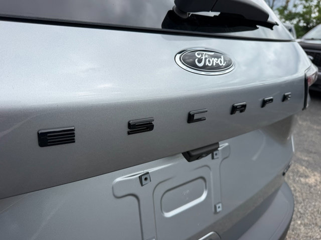 Used 2022 Ford Escape SEL AWD/4WD image 5