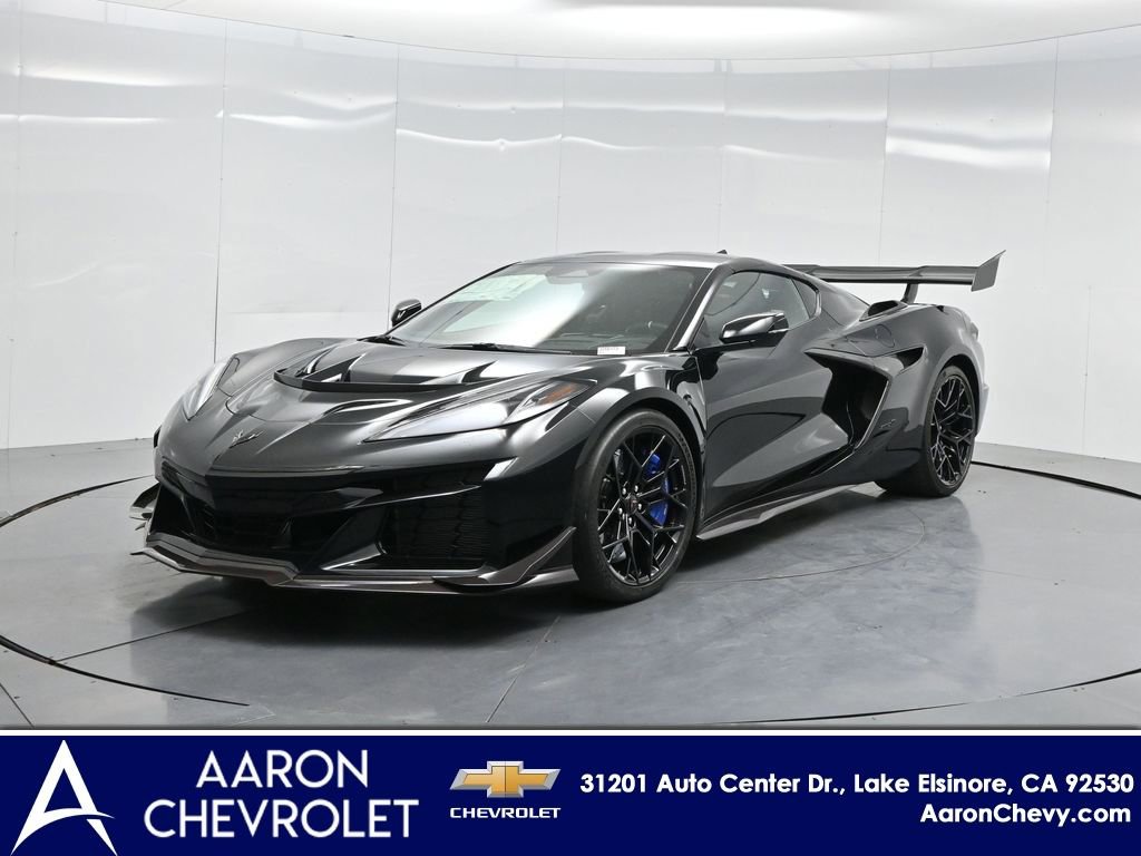New 2026 Chevrolet Corvette ZR1 w/ ZR1 Carbon Fiber Aero Package image 1