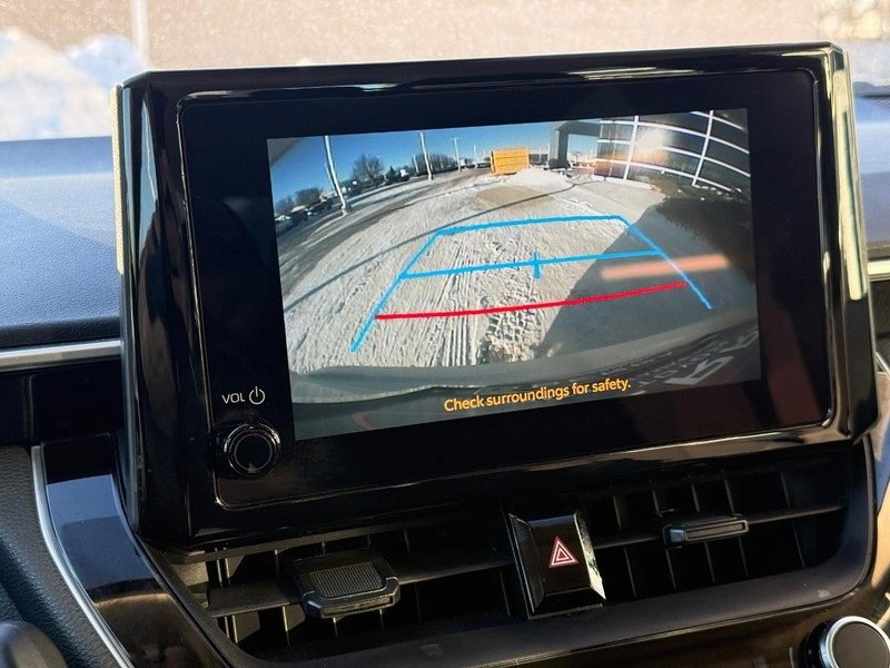 Used 2024 Toyota Corolla LE image 24