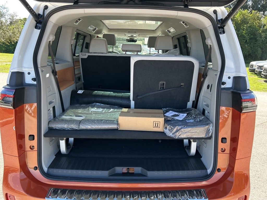 New 2025 Volkswagen ID. Buzz Pro S Plus image 41