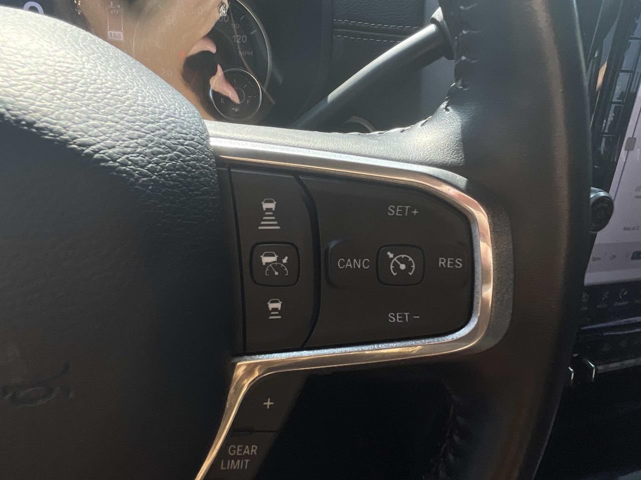Used 2023 RAM 2500 Laramie w/ Night Edition AWD/4WD image 23