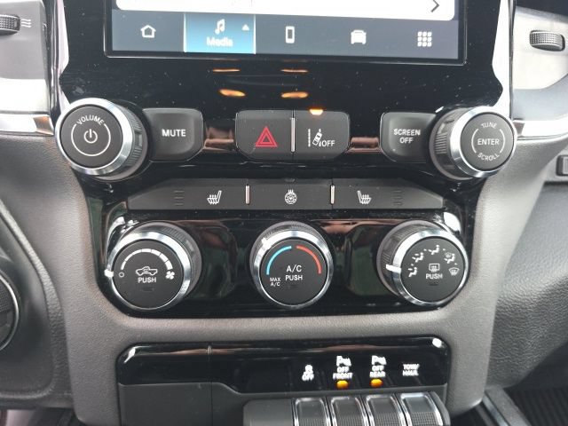 Used 2025 RAM 1500 Big Horn AWD/4WD image 22