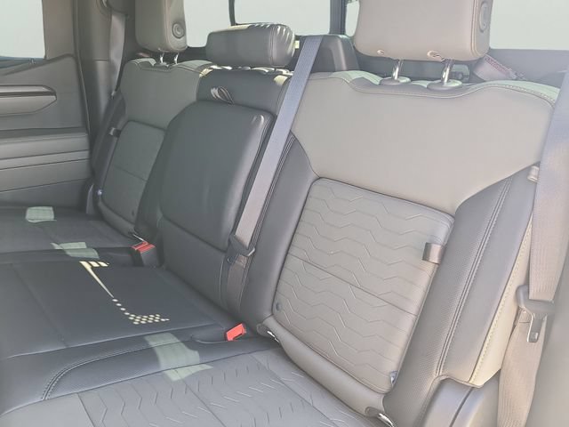 Used 2024 Chevrolet Silverado 1500 ZR2 w/ Technology Package AWD/4WD image 11