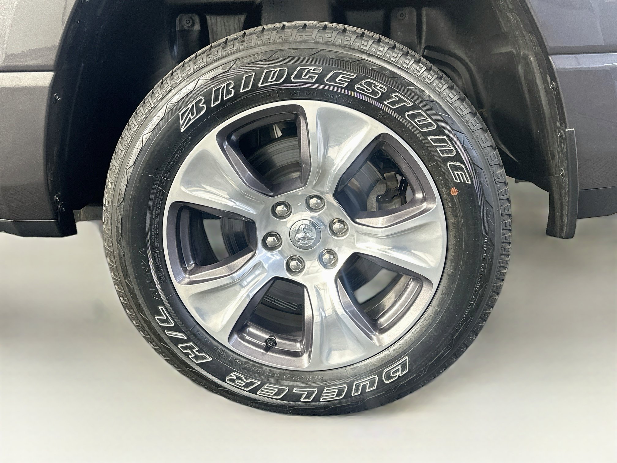 Used 2023 RAM 1500 Laramie AWD/4WD image 11