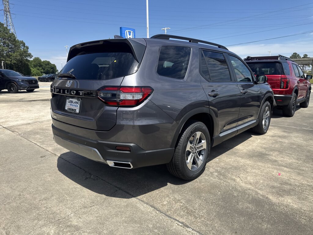 New 2026 Honda Pilot EX-L image 3