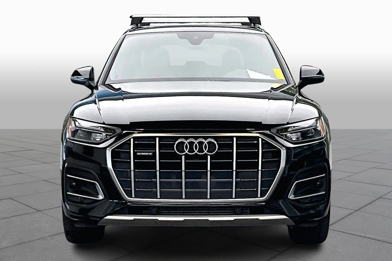 Certified 2023 Audi Q5 2.0T Premium w/ Convenience Package image 3