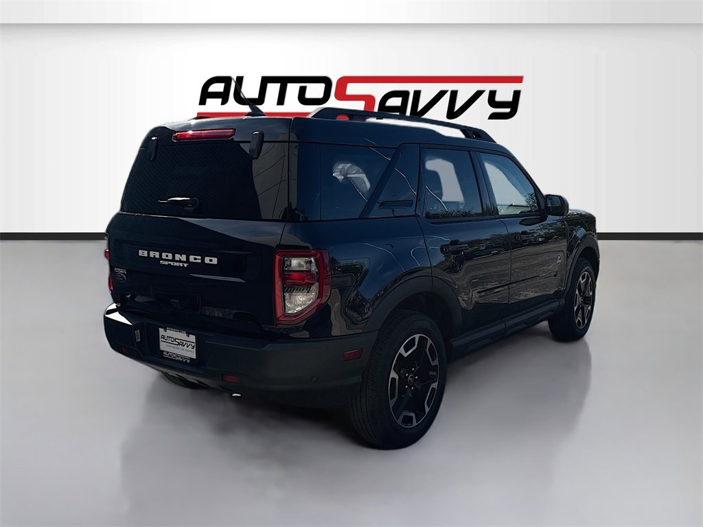 Used 2024 Ford Bronco Sport Outer Banks w/ Tech Package image 7