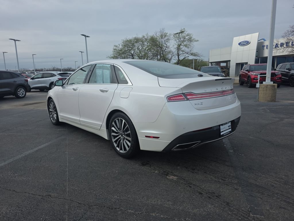 Used 2018 Lincoln MKZ Select image 3