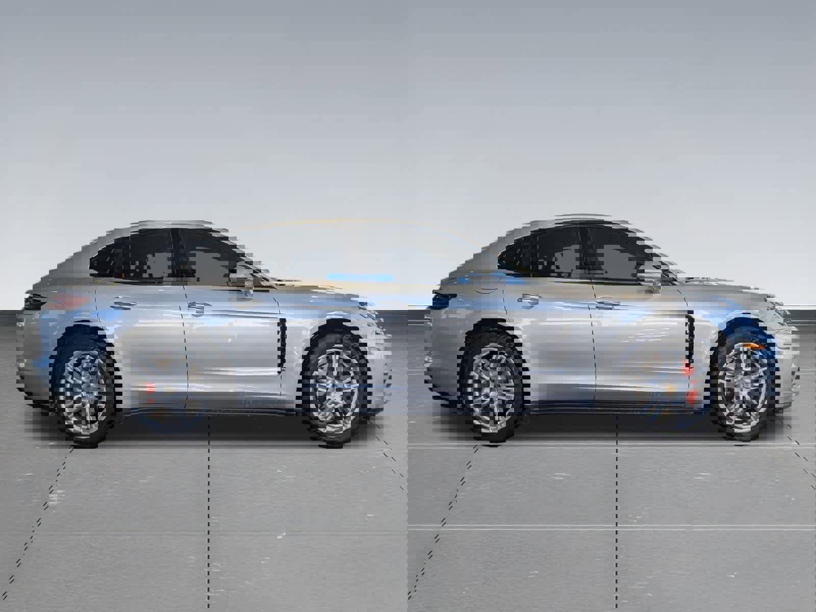 Used 2017 Porsche Panamera 4 image 7