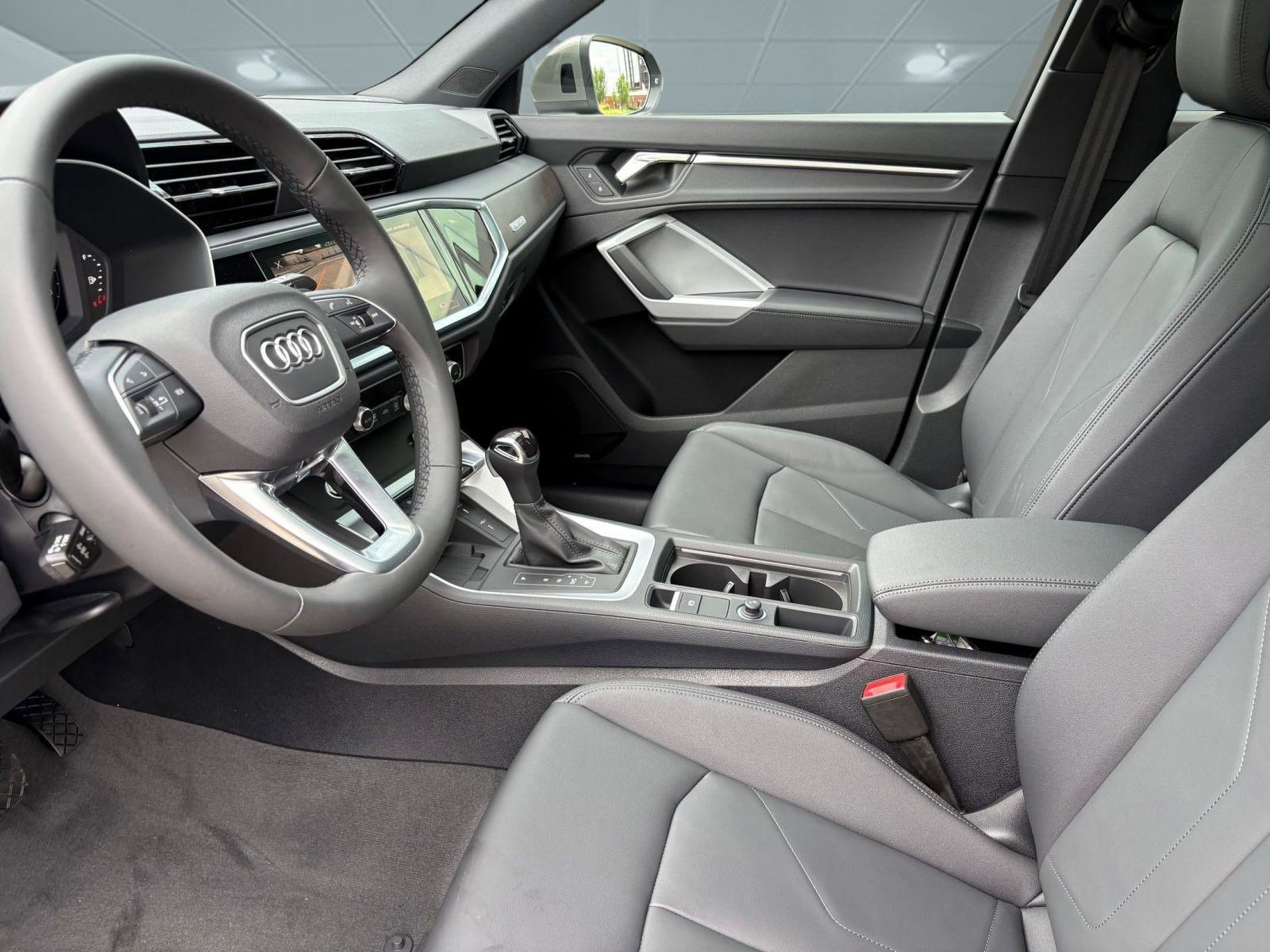 New 2025 Audi Q3 2.0T Premium Plus image 5