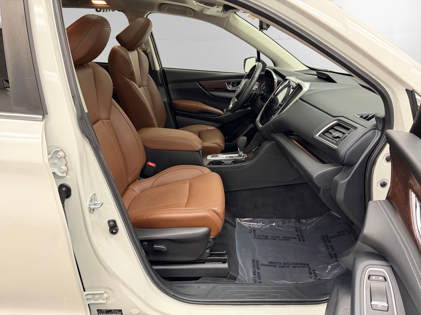 Used 2023 Subaru Ascent Touring image 15