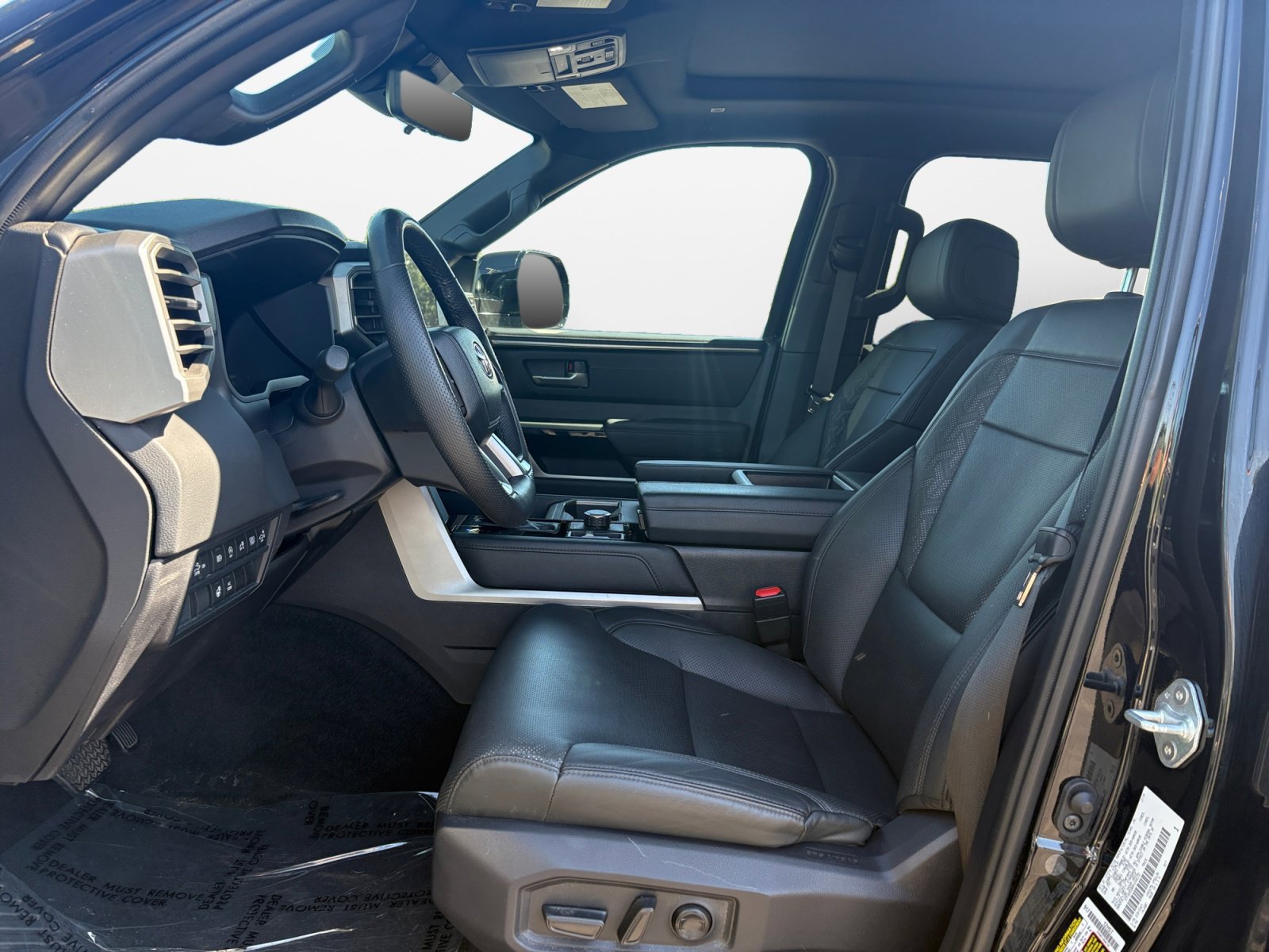 Used 2025 Toyota Tundra Limited AWD/4WD image 14