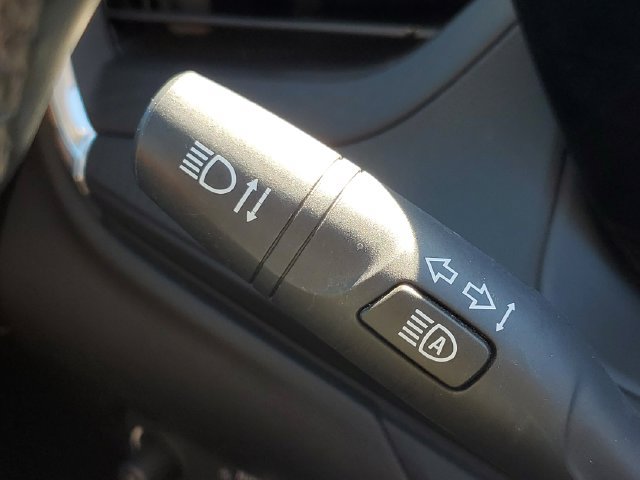 Used 2024 Buick Encore GX Sport Touring FWD image 14