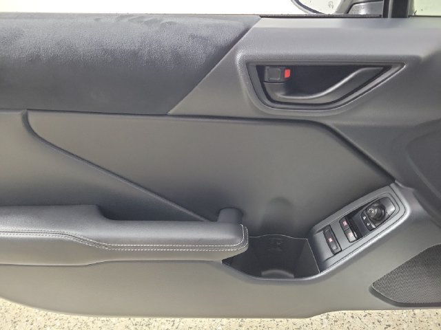 Used 2025 Toyota GR86 Premium RWD image 19