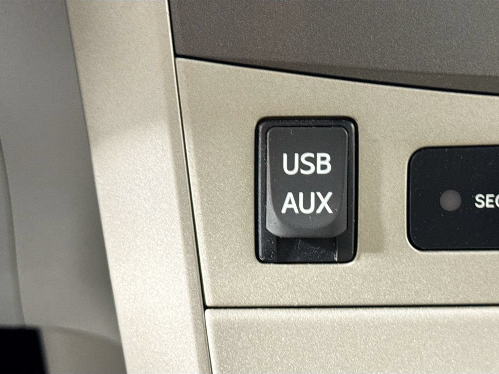 Used 2013 Toyota Corolla LE FWD image 16