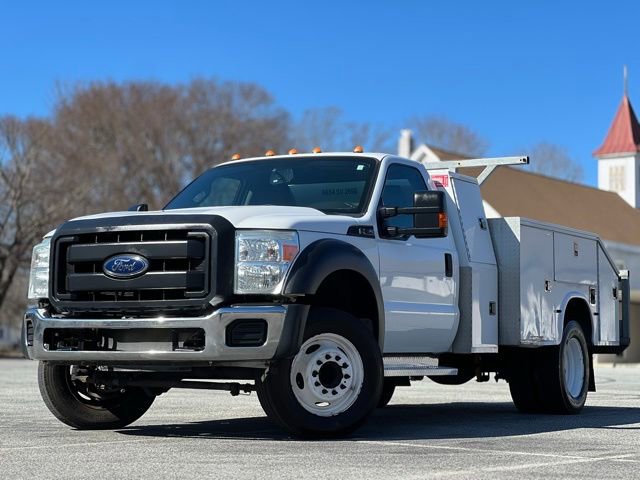 Used 2016 Ford F550 2WD Regular Cab Super Duty image 1