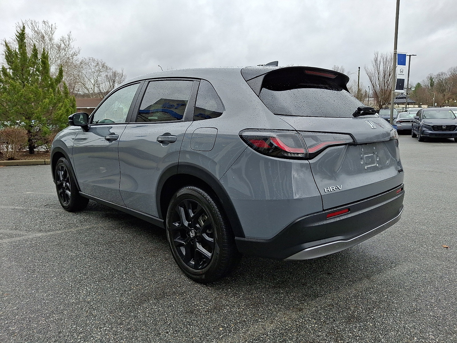 Used 2024 Honda HR-V Sport image 4