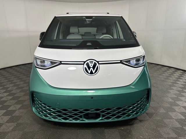 Used 2025 Volkswagen ID. Buzz 1st Edition image 8