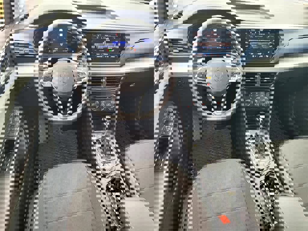 Used 2022 Volkswagen Taos SE w/ Panoramic Sunroof Package image 13