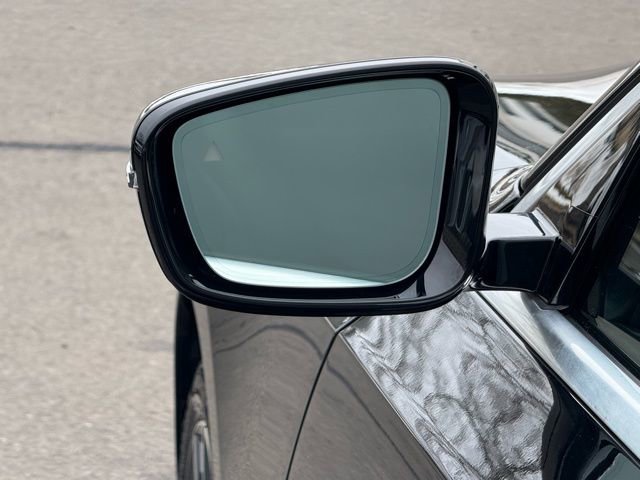 Used 2022 BMW 330i xDrive Sedan w/ Premium Package 2 image 13