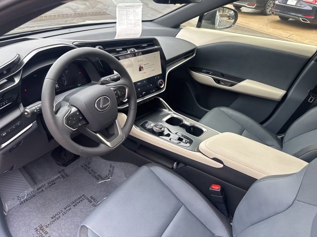 Certified 2025 Lexus RZ 450e 450e Premium w/ Technology Package image 15