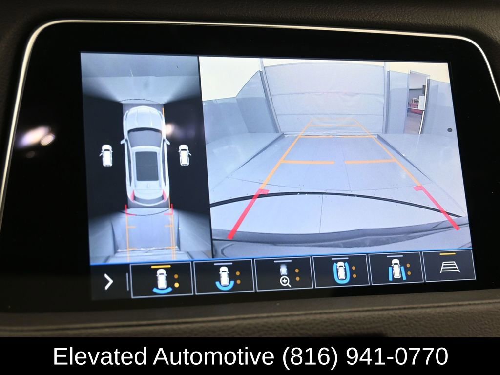 Used 2019 Cadillac XT4 Premium Luxury image 11